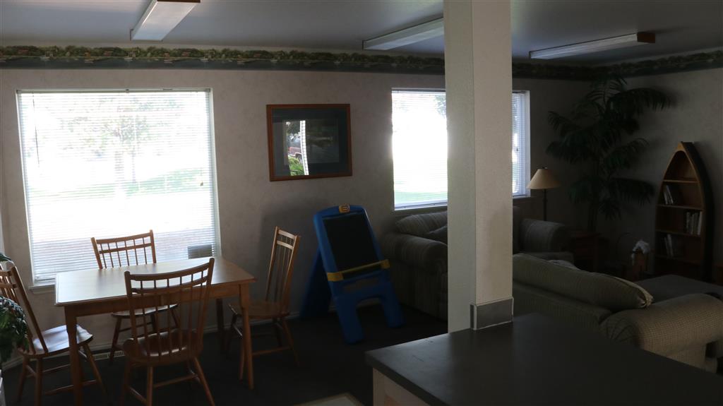 Gallery Photo 61